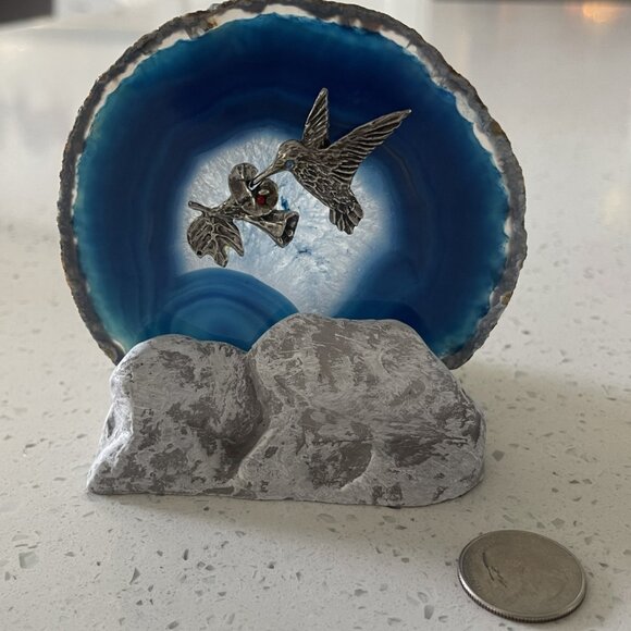 Collection of Seven Agate & Amethyst Figurines - Dinosaurs, Fish, Wolf - Picture 6 of 10